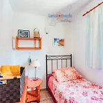 Appartamento Casita El Faro En Playa Bastian Aircon In The Bedrooms Vv