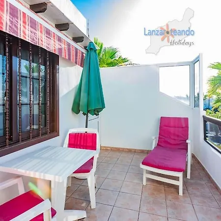 Apartment Casita El Faro En Playa Bastian Aircon In The Bedrooms Vv