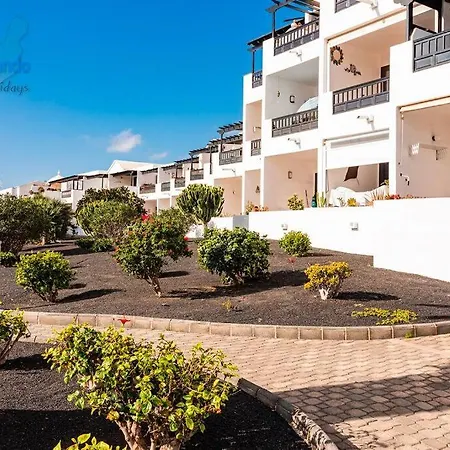 Apartment Casita El Faro En Playa Bastian Aircon In The Bedrooms Vv *